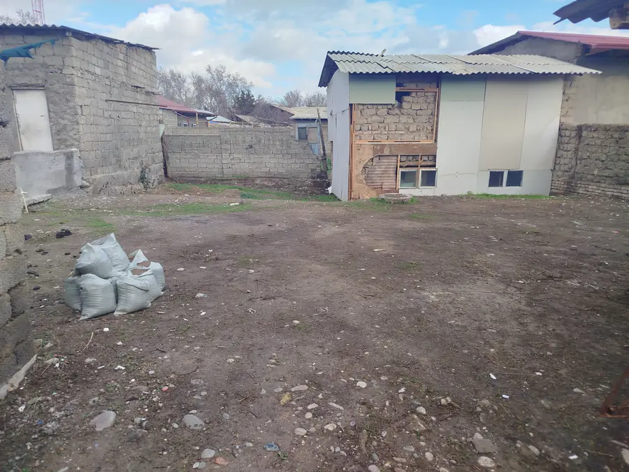 Продается участок − 2 сот.