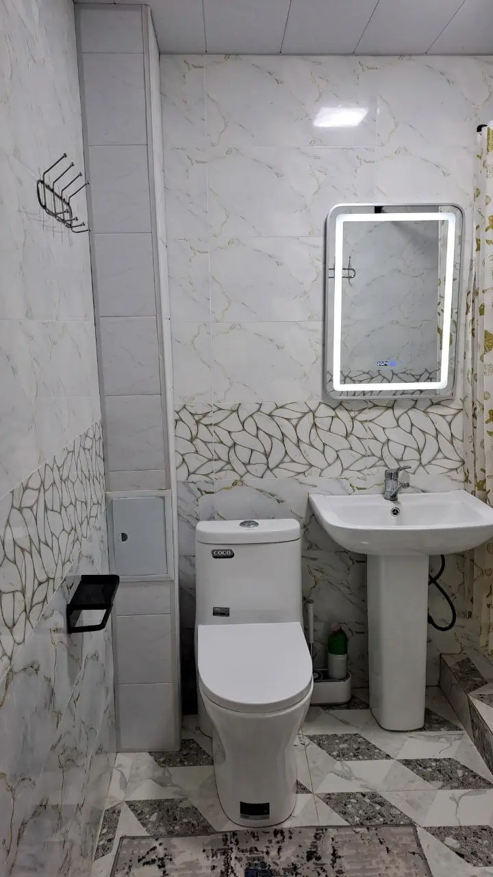 2 xonali kvartira sotiladi − 54 m²