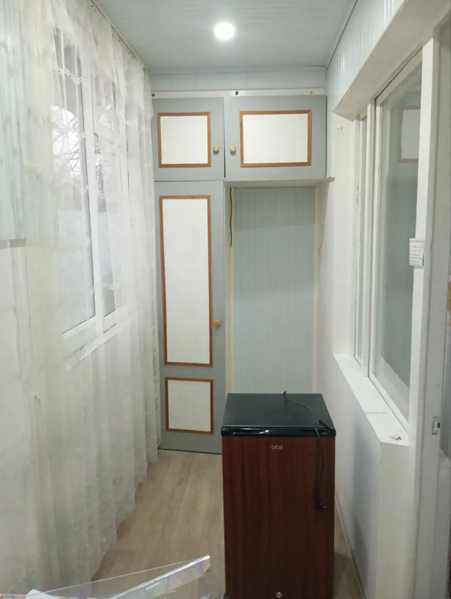 Сдается 1-комнатная квартира − 38 м²