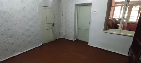 4-комнатная квартира − 80 м², 1/1 этаж