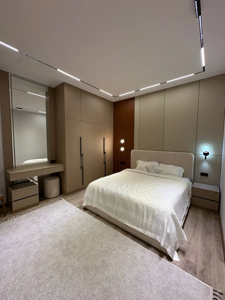2 qavatli uy sotiladi − 370 m²