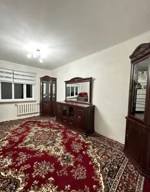 Сдается 3-комнатная квартира − 65 м²