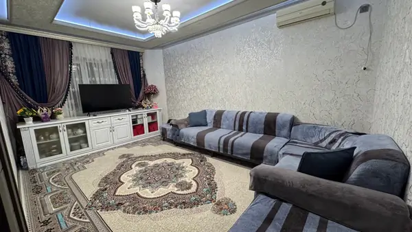 Более 5 xonali kvartira sotiladi − 94 m²