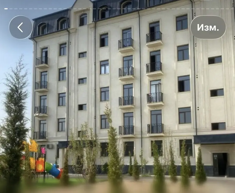 1 xonali kvartira sotiladi − 42 m²