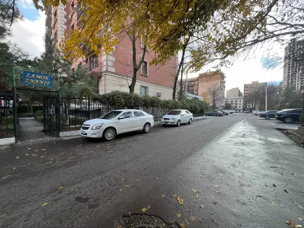 Ofis − 500 m², 0/7 qavat
