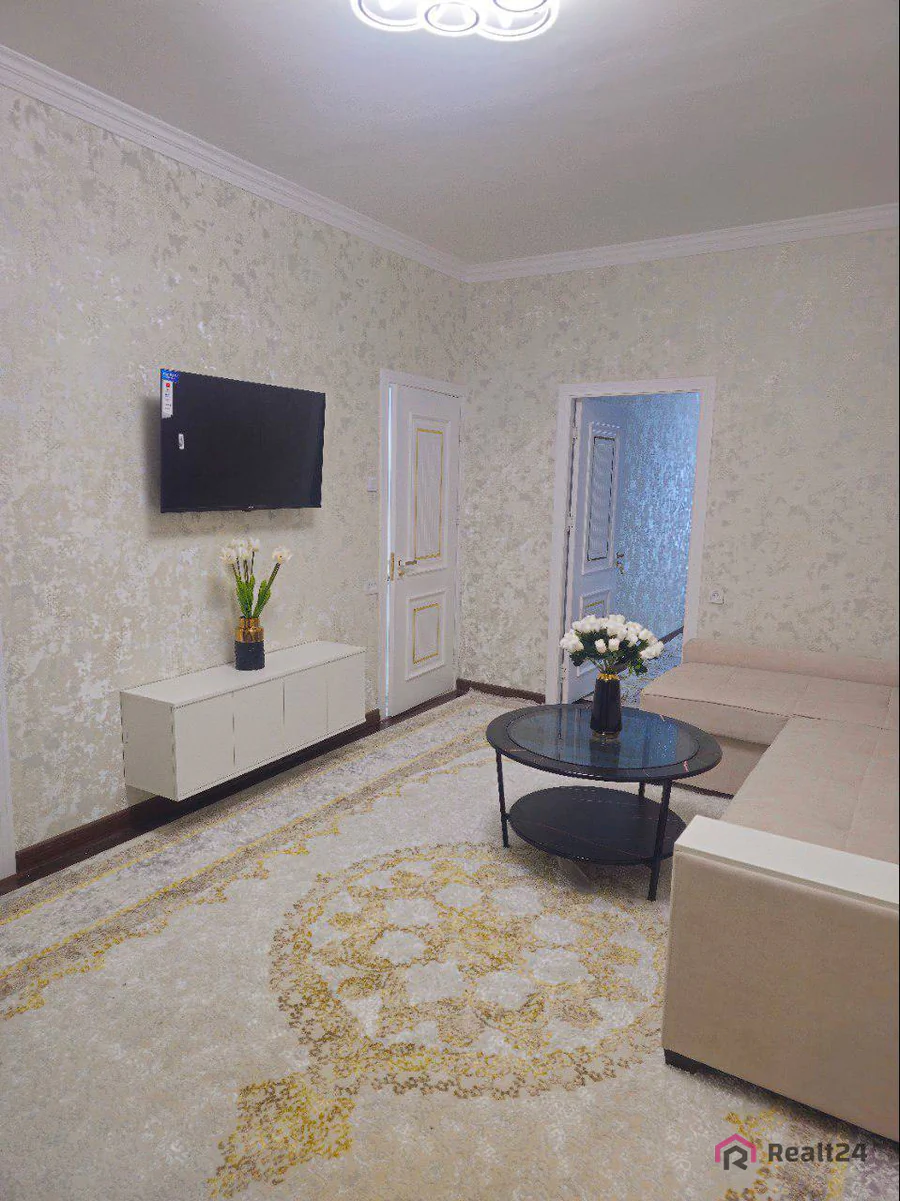 Сдается 2-комнатная квартира − 50 м²