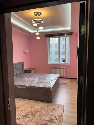 Сдается 3-комнатная квартира − 98.5 м²