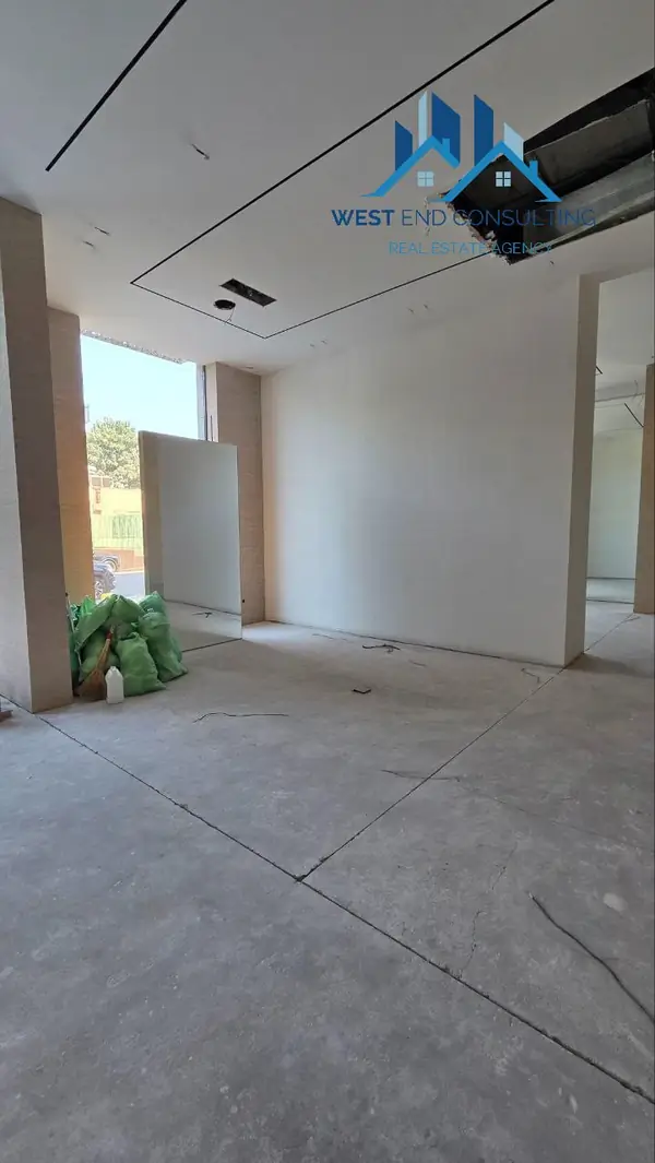 Ofis − 374 m², 1/10 qavat