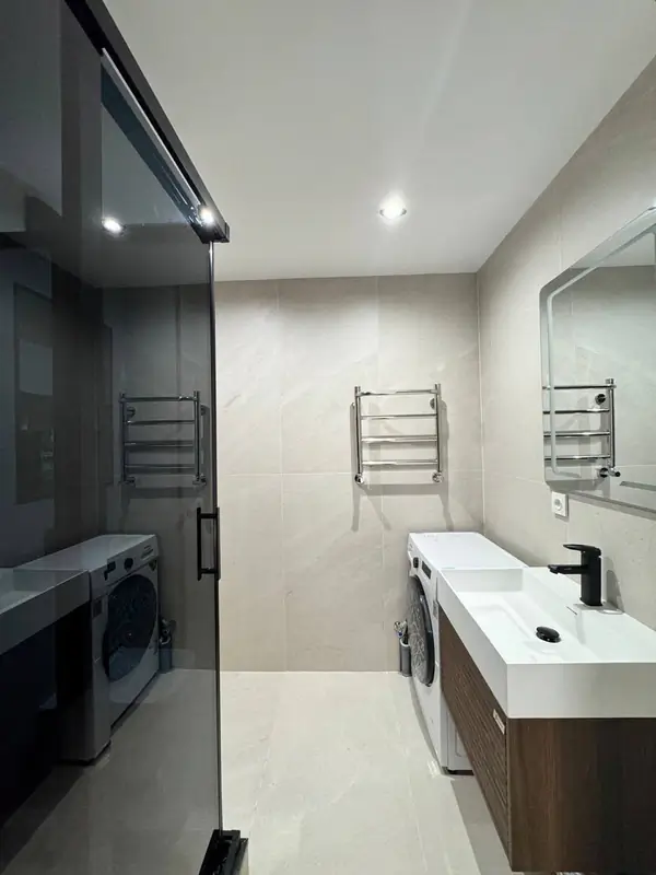 4 xonali kvartira − 130 m², 6/10 qavat
