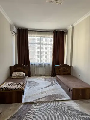 3 xonali kvartira − 130 m², 7/10 qavat