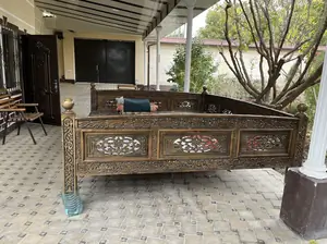 1 qavatli uy − 600 m², 8 sot.