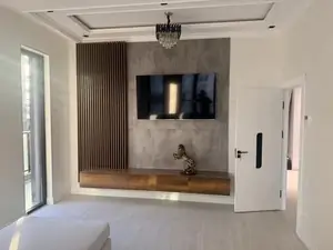 Сдается 2-комнатная квартира − 72 м²