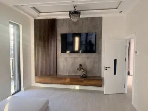 Сдается 2-комнатная квартира − 72 м²