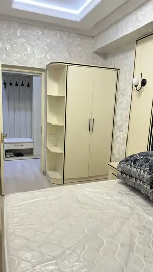 Сдается 3-комнатная квартира − 70 м²