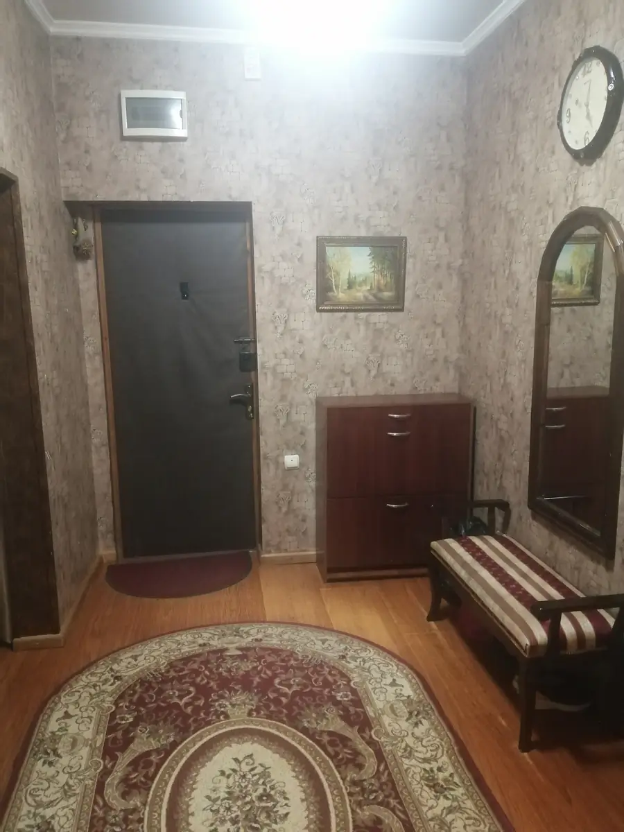 Продается 3-комнатная квартира − 75 м²