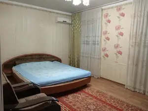 Сдается Более 5-комнатная квартира − 120 м²