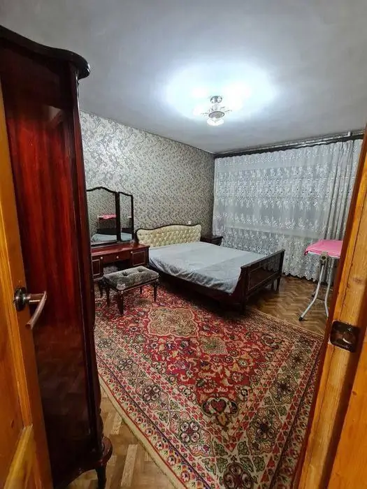 Сдается 3-комнатная квартира − 70 м²