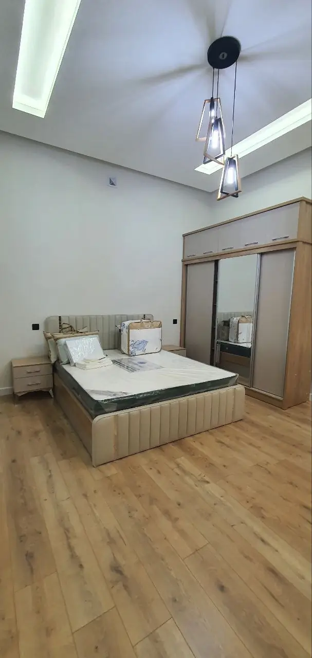Ijaraga 2 qavatli uy − 200 m²